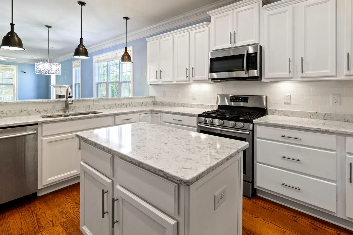 Filth & Squalor Cleanup in Cortland, OH